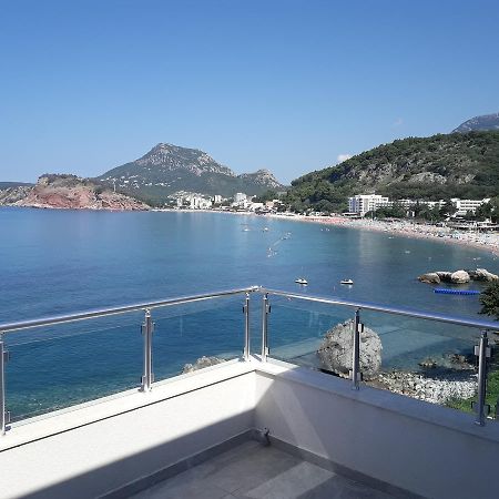 Two Palms Apartment 수토모레 외부 사진