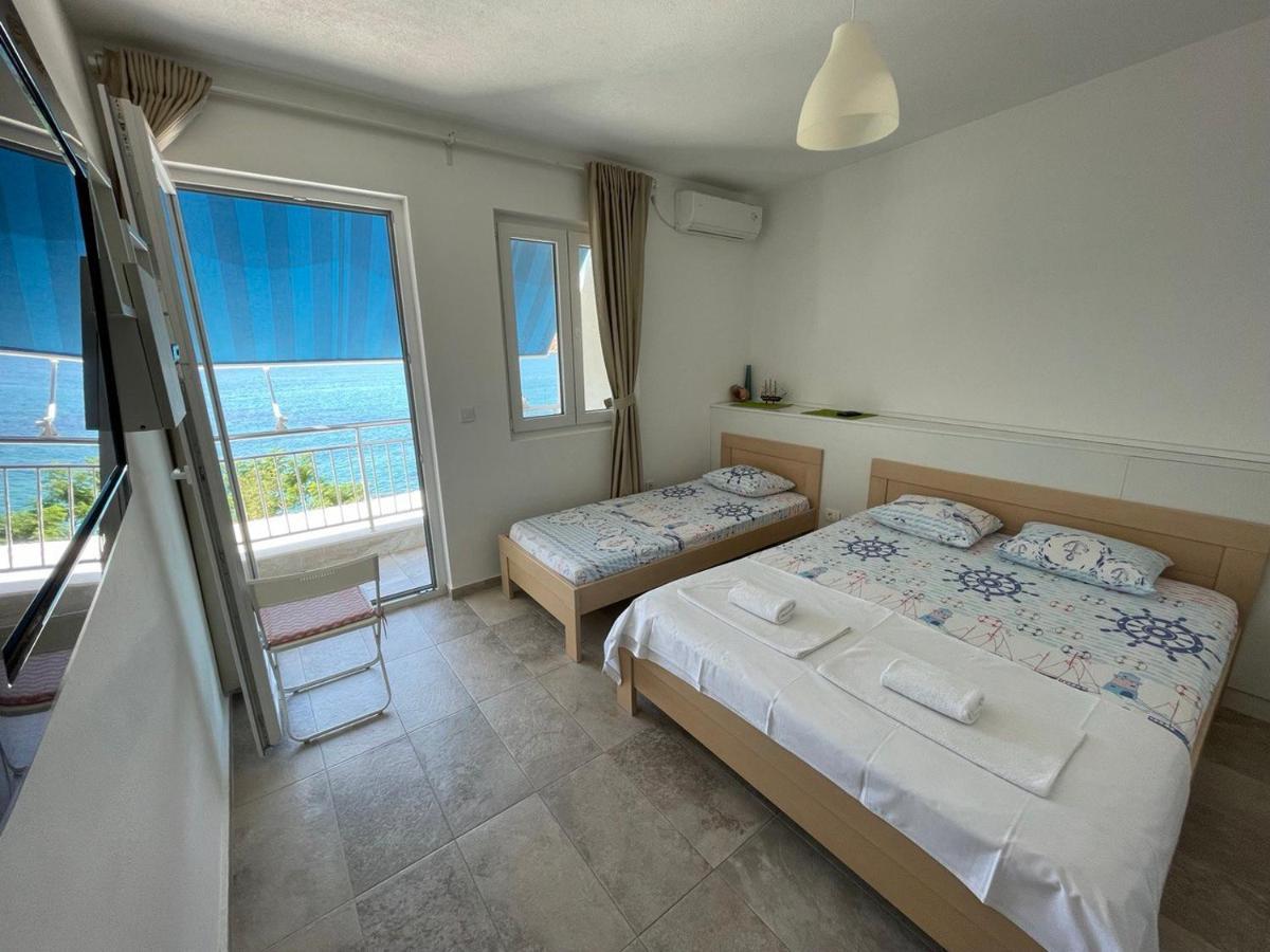 Two Palms Apartment 수토모레 외부 사진