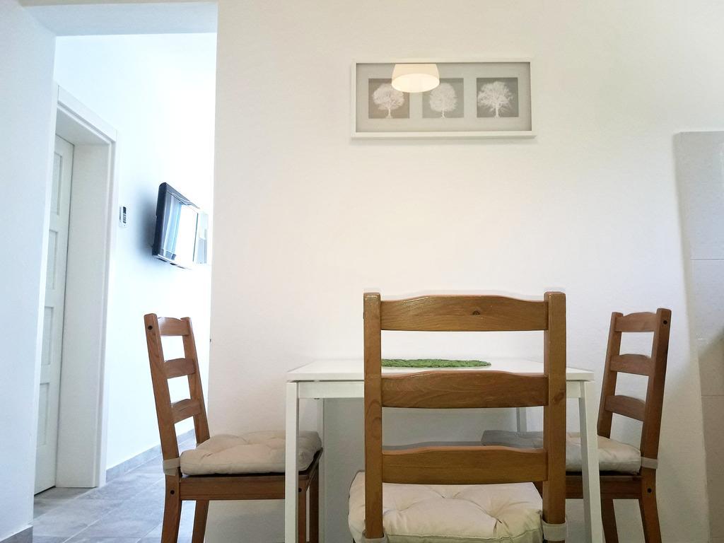 Two Palms Apartment 수토모레 외부 사진