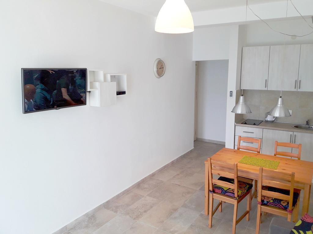Two Palms Apartment 수토모레 외부 사진