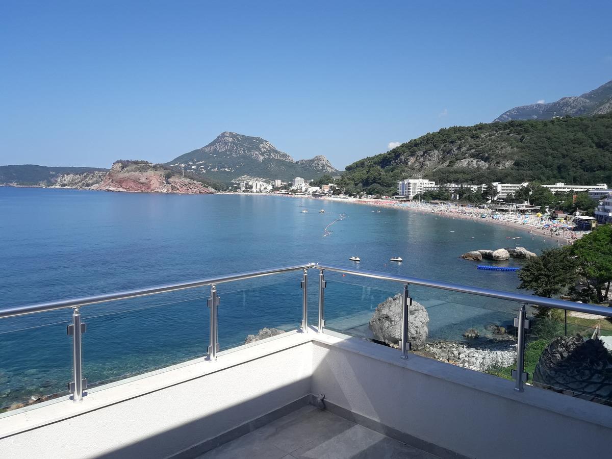 Two Palms Apartment 수토모레 외부 사진